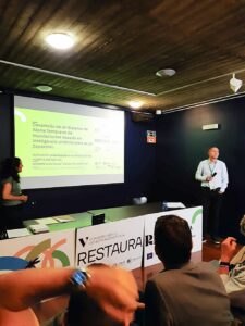 Charla restaurarios
